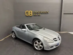 Ljusblå (blå) Begagnad 2005 Mercedes SLK200 Cab | 99 800 kr (Marknadspris)