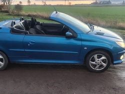Begagnad 2003 Peugeot 206 CC Cab | 15 000 kr (Marknadspris)