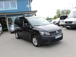 Svart Begagnad 2018 VW Caddy Minibuss | 109 000 kr (Bra pris)