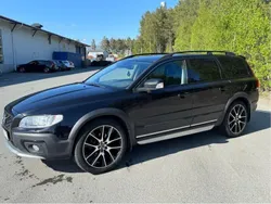 Svart Begagnad 2015 Volvo XC70 Dynamic SUV | 215 000 kr (Marknadspris)
