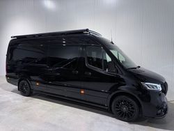 Svart Begagnad 2024 Mercedes Sprinter Van | 1 823 750 kr