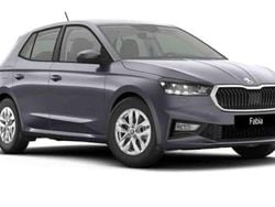 Grå Ny 2025 Skoda Fabia Halvkombi | 269 000 kr (Marknadspris)