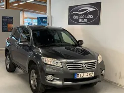 Mörkgrå (grå) Begagnad 2012 Toyota RAV4 SUV | 109 900 kr (Superpris)