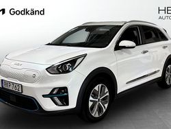 Vit (white) Begagnad 2022 Kia e-Niro 2 SUV | 289 900 kr (Marknadspris)