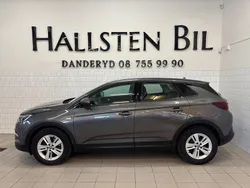 Mörkgrå Begagnad 2018 Opel Grandland X Enjoy SUV | 139 900 kr (Marknadspris)