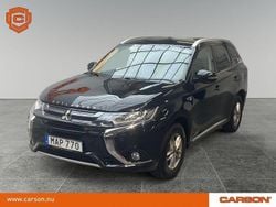 Svart Begagnad 2016 Mitsubishi Outlander SUV | 174 900 kr
