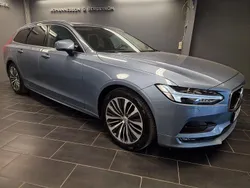 Ljusblå Begagnad 2020 Volvo V90 Momentum Kombi | 249 000 kr (Bra pris)