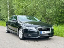 Svart Begagnad 2011 Audi A4 Sedan | 90 000 kr (Marknadspris)