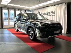 Svart Begagnad 2023 Subaru Forester SUV | 448 400 kr (Dyr)