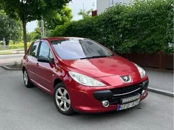 Röd Begagnad 2007 Peugeot 307 Halvkombi | 24 900 kr (Marknadspris)