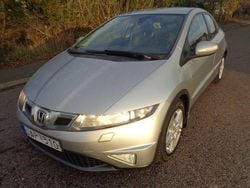 Silver Begagnad 2009 Honda Civic Sport Halvkombi | 29 000 kr (Bra pris)