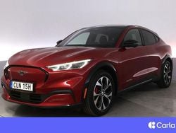 Röd Begagnad 2021 Ford Mustang Mach-E Standard Range SUV | 329 900 kr (Marknadspris)