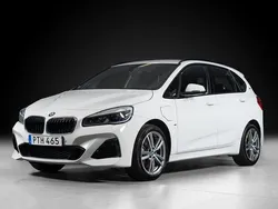 Vit Begagnad 2018 BMW 225 Active Tourer M Sport Minibuss | 229 000 kr (Marknadspris)