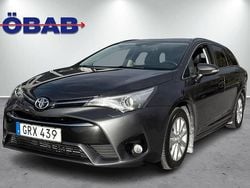 Mörkgrå Begagnad 2015 Toyota Avensis Multidrive S Kombi | 148 900 kr (Lite dyr)