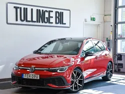 Röd Begagnad 2022 VW Golf VIII GTI Clubsport Halvkombi | 394 900 kr (Marknadspris)