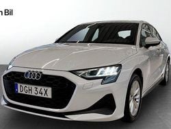 Vit Begagnad 2024 Audi A3 Sportback Proline Halvkombi | 314 000 kr (Lite dyr)