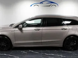 Grå Begagnad 2017 Ford Mondeo Vignale Kombi | 159 900 kr (Bra pris)