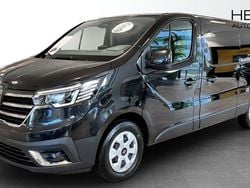 Svart (black) Ny 2025 Renault Trafic Van | 418 625 kr (Bra pris)