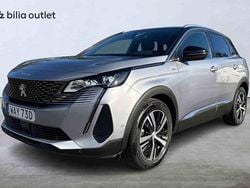 Grå Begagnad 2023 Peugeot 3008 SUV | 239 900 kr (Marknadspris)