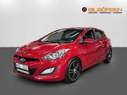 Röd Begagnad 2013 Hyundai i30 Sport Halvkombi | 79 900 kr (Marknadspris)