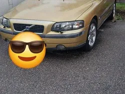 Begagnad 2000 Volvo S60 Sedan | 11 400 kr
