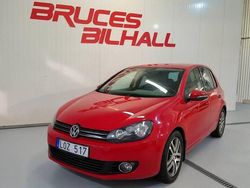 Röd Begagnad 2011 VW Golf VI Halvkombi | 67 900 kr (Marknadspris)