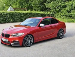 Röd Begagnad 2015 BMW M235 M Performance Sportkupé | 240 000 kr