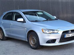 Silver Begagnad 2008 Mitsubishi Lancer Sportback Halvkombi | 37 900 kr (Marknadspris)