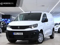 Vit Begagnad 2022 Peugeot Partner Minibuss | 199 900 kr (Marknadspris)