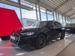 Mytsvart metallic Ny 2025 Audi RS3 Sportback Comfort Halvkombi | 789 000 kr