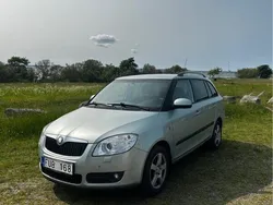 Grön Begagnad 2010 Skoda Fabia Ambiente Kombi | 35 000 kr (Marknadspris)
