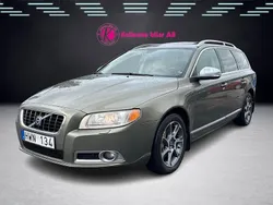 Grön Begagnad 2008 Volvo V70 Summum Kombi | 69 900 kr (Marknadspris)