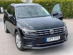 Svart Begagnad 2018 VW Tiguan Allspace SUV | 305 000 kr (Bra pris)