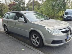 Grå Begagnad 2008 Opel Vectra Kombi | 15 800 kr (Marknadspris)
