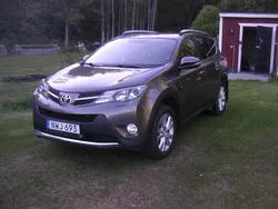 Brun Begagnad 2013 Toyota RAV4 Multidrive S SUV | 199 000 kr (Dyr)