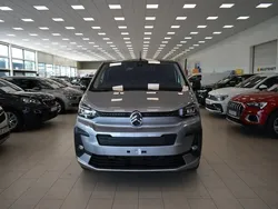 Grå (gråmetallic) Ny 2024 Citroën e-Jumpy Business Class Minibuss | 539 900 kr (Marknadspris)