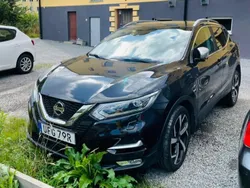 Svart Begagnad 2019 Nissan Qashqai 360º SUV | 199 000 kr (Marknadspris)