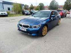 Blå Begagnad 2021 BMW 330e Sport Line Kombi | 349 000 kr (Marknadspris)