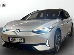 Silver Begagnad 2024 VW ID.7 GTX Sedan | 644 800 kr (Dyr)