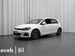 Vit Begagnad 2020 VW Golf VIII GTE Sedan | 199 500 kr (Superpris)