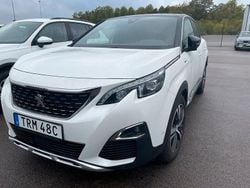 Vit (vit metallic) Begagnad 2020 Peugeot 3008 GT SUV | 225 000 kr (Marknadspris)