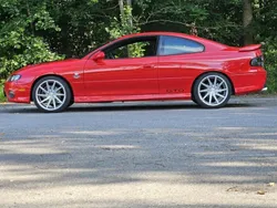Röd Begagnad 2005 Pontiac GTO Sportkupé | 219 000 kr