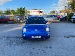 Blå Begagnad 1999 VW Beetle Highline Halvkombi | 25 900 kr (Marknadspris)