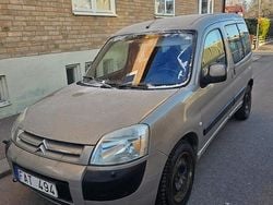 Brun Begagnad 2007 Citroën Berlingo Minibuss | 19 999 kr (Marknadspris)