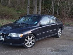 Blå Begagnad 2006 Volvo S60 Dynamic Sedan | 35 000 kr (Marknadspris)