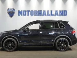 Svart Begagnad 2020 VW Tiguan R-line SUV | 339 900 kr (Dyr)