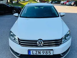 Vit Begagnad 2012 VW Passat Kombi | 69 000 kr (Marknadspris)