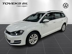 Vit (pure white) Begagnad 2017 VW Golf VII Kombi | 139 000 kr (Marknadspris)