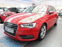 Röd Begagnad 2014 Audi A3 Sportback Halvkombi | 109 900 kr (Marknadspris)