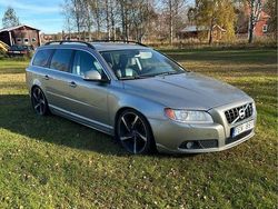 Brun Begagnad 2011 Volvo V70 Momentum Kombi | 35 000 kr (Bra pris)